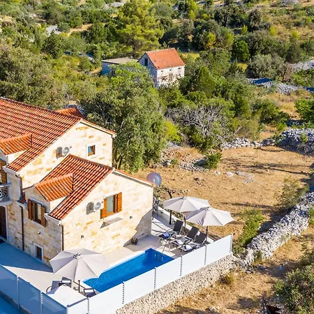 Villa Izabela With Private Pool And Beautiful View Dračevica Exterior foto