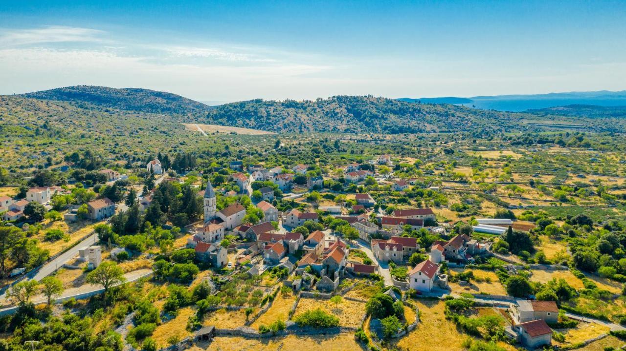 Villa Izabela With Private Pool And Beautiful View *