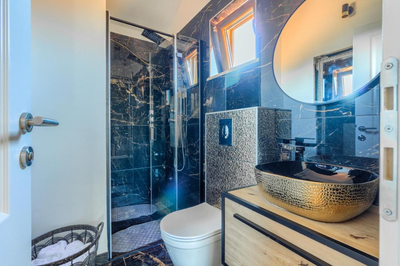 Izabela With Private Pool And Beautiful View Dracevica